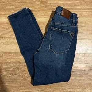 Madewell Women’s Curvy High Rise Skinny Jeans Size 25‎
